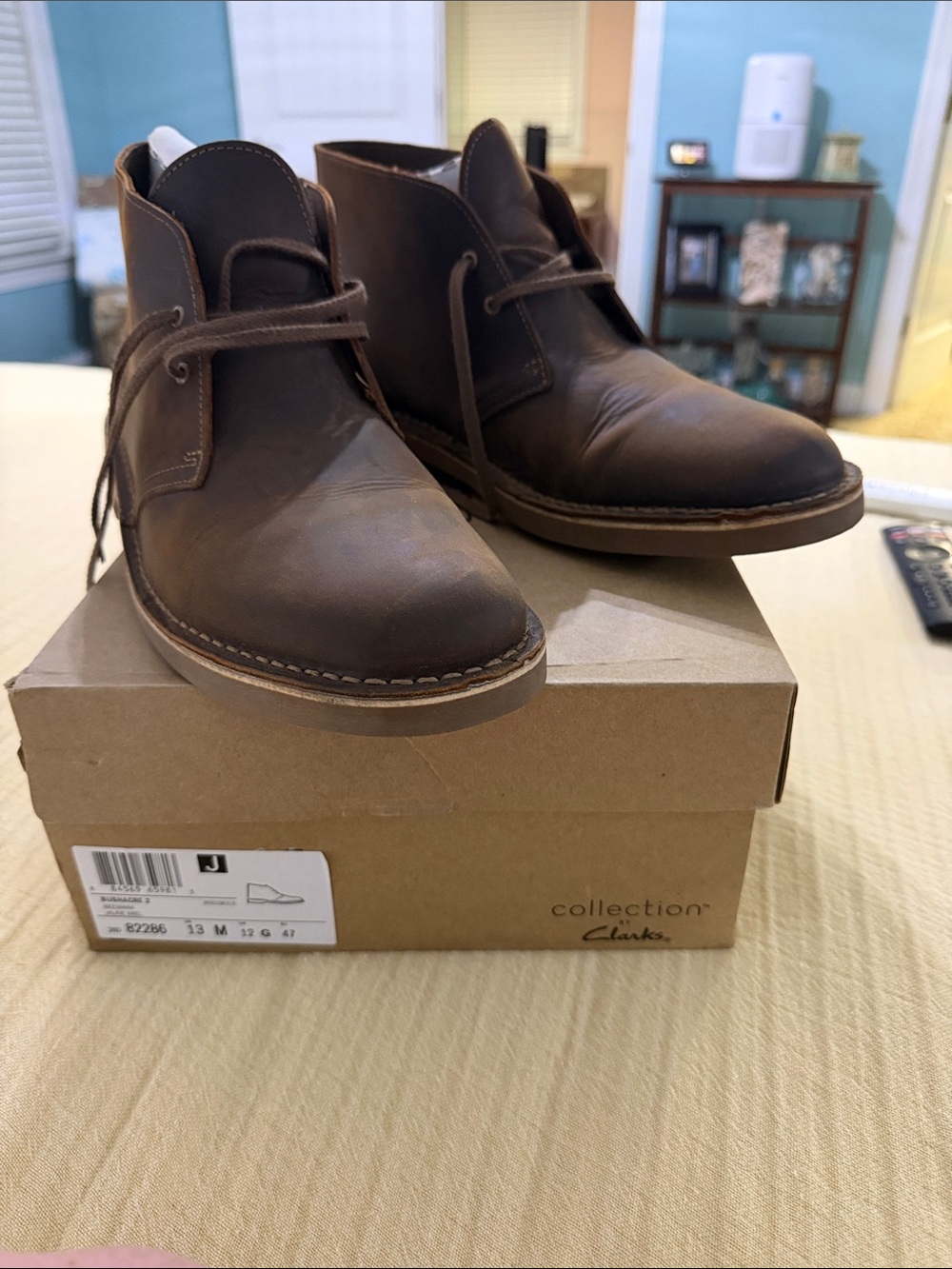 Clarks Men’s Dark Brown Leather Chukka Boots